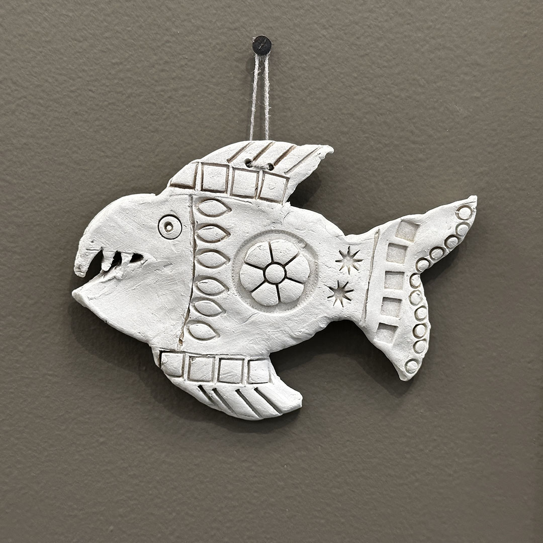 22-402-cynthia-farris-1970s-fish-sculpture.jpg