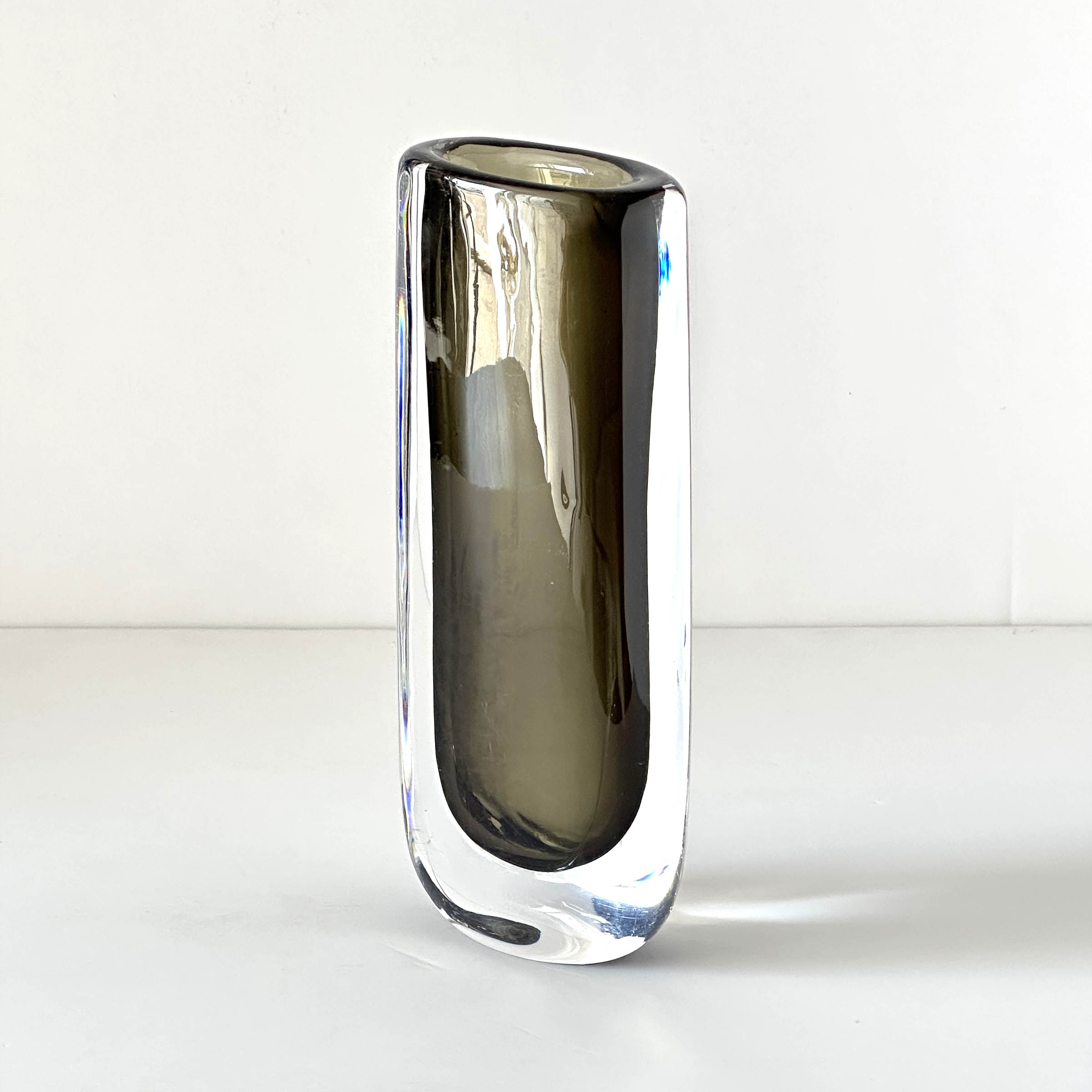 23-267-Orrefors-Mid-Century-Sommerso-Vase-2.jpg