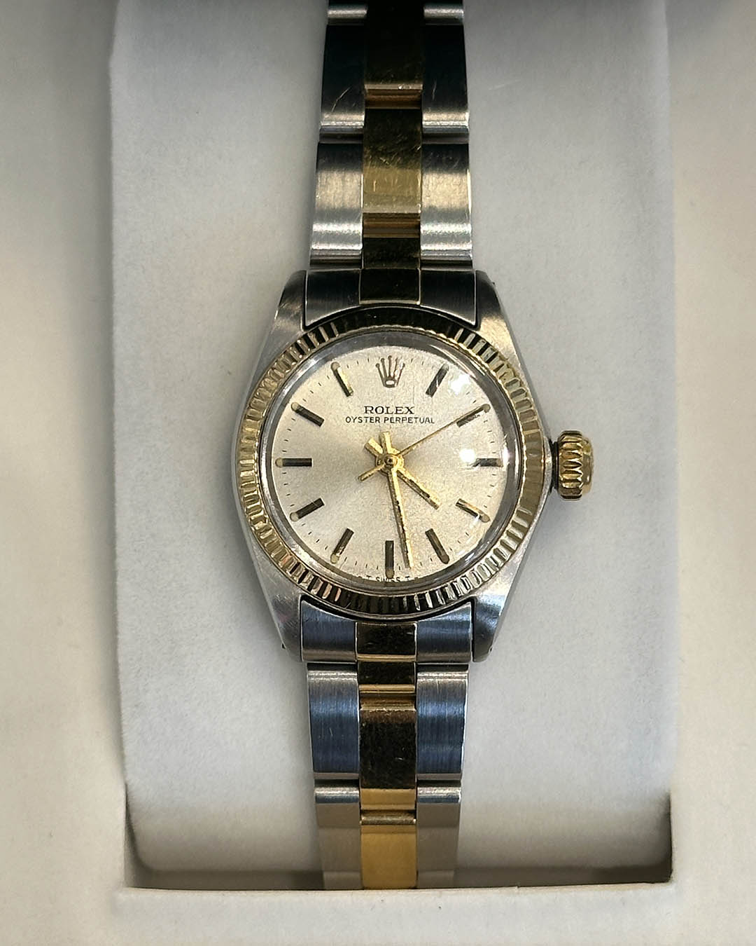 Ladies 1968 Rolex Oyster Perpetual Gold -2